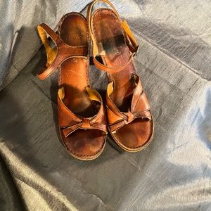 Vintage Wooden Peekaboo Heels
